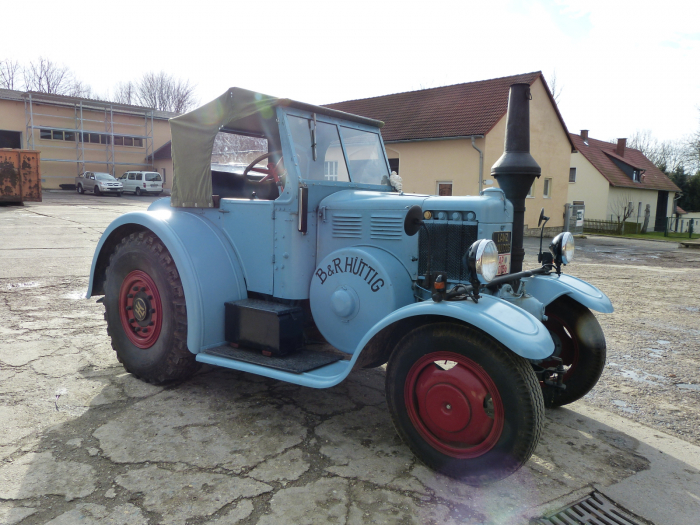 Oldtimerplane Verdeckplane Oldtimer Traktor Lanz Eilbulldog Sattlerei